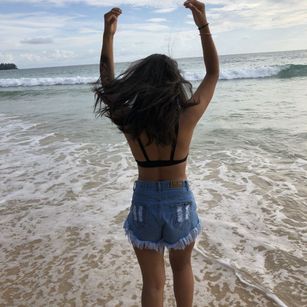 Model - Hannah Moana squirt
