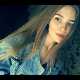 Model - misMaryy dildo