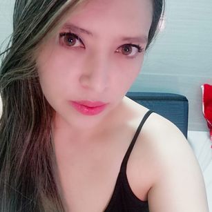 Model - Ayleen cum