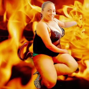 Model - Curvy Hot 5