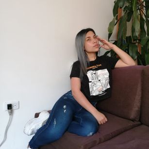 Model - JulietaAdams sexooral