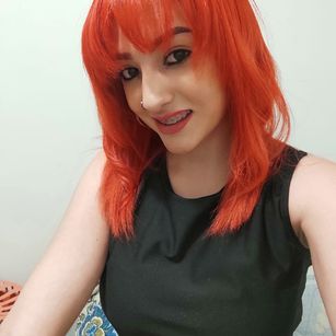 Model - violeta twerk