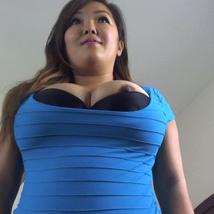Model - BigTittyAsian 1