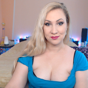 Model - Miss Lexy Gold bdsm