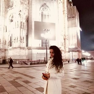 Model - Elletra mistress