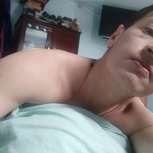 Model - harry  phil latino