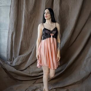 Model - AnnaGilian show