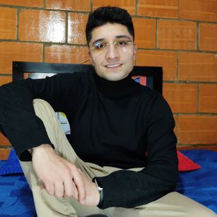 Model - Bryan Marquez cum