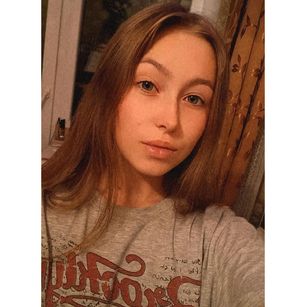 Model - Nikole19 prettygirl