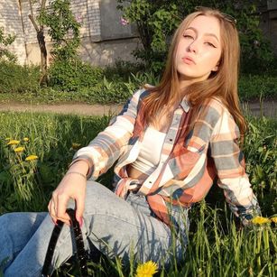 Model - Nikole19 girl