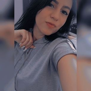 Model - lizette fingerinass