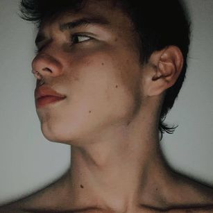 Model - JOHAN SEBASTIAN anal