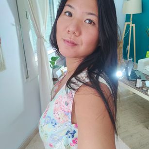 Model - Alaina_aw asian