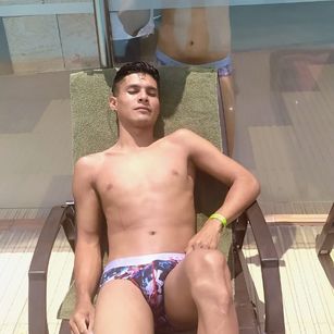 Model - sexburningboys gay
