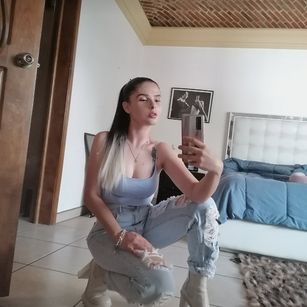 Model - EVA LONY analshow