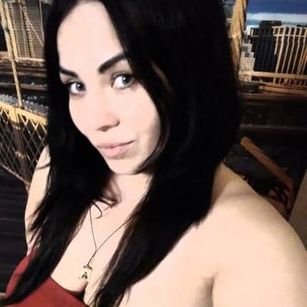 Model - Linda sexy