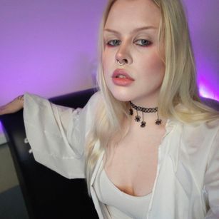 Model - Sky cum