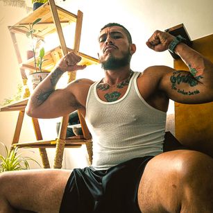Model - Daltonking findom