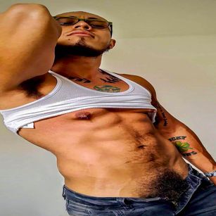 Model - Daltonking bigcock