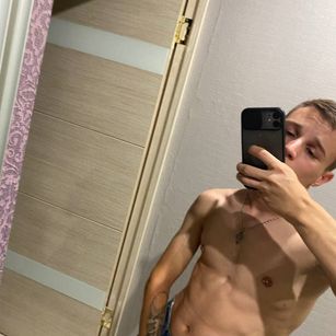 Model - Alex striptease