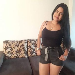 Model - daissydiamond bigass
