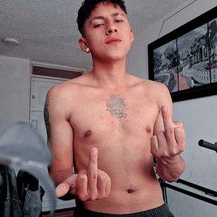 Model - ANDRES1369 latino