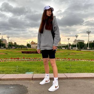 Model - Lizzy enjoytime