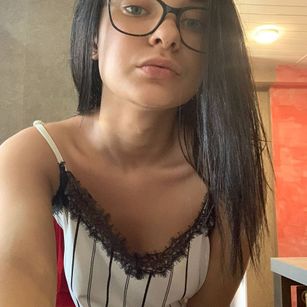 Model - charming_aby ass