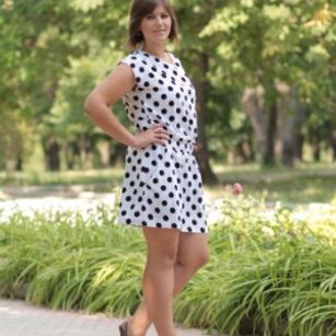 Model - Alena Sports