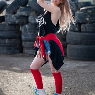 LindaBrynn dirty Model - LindaBrynn dirty