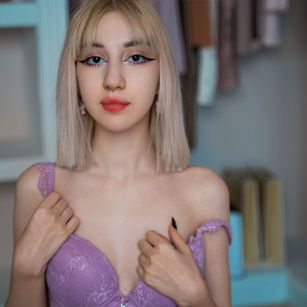 Model - MisoSoup girl