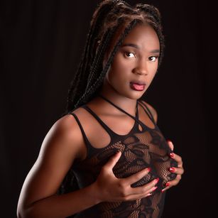 Model - yudi young
