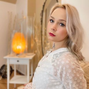 Model - MileyPayne talk