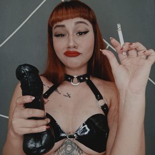 VICTORIA_R98 kinky Model - VICTORIA_R98 kinky