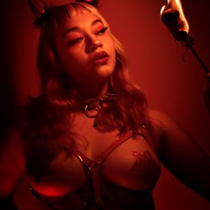 VICTORIA_R98 humiliation Model - VICTORIA_R98 humiliation