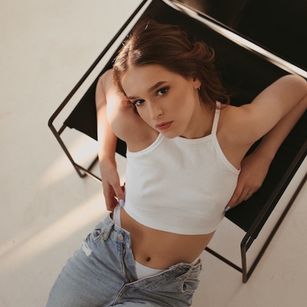 Model - Wanast boobs