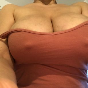 Model - cuminme07 bigass