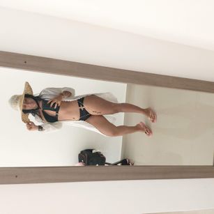 SaritahSweet bigass Model - SaritahSweet bigass