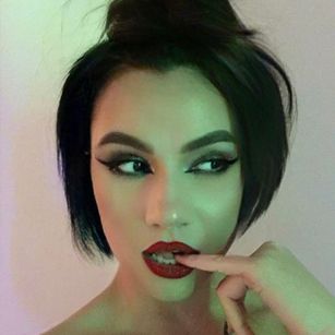 Model - Daciana Negri milf
