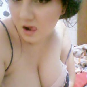 Model - delicious.diamond1 9
