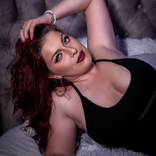 Model - QueenNatasha bdsm