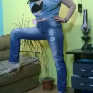 EvelyneFlirtyMilf longlegs Model - EvelyneFlirtyMilf longlegs