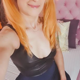 Model - LittleLizzie bigboobs