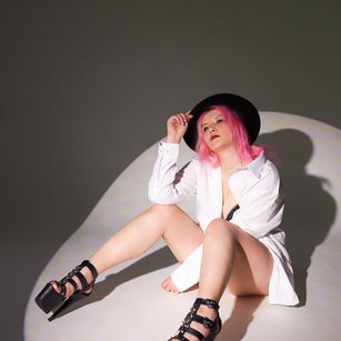 Model - Olisunny joi