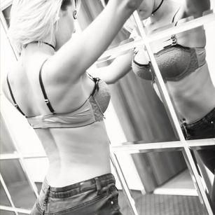 Model - Ylana 3