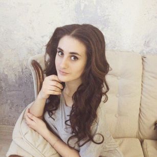 Model - Anisa_Sea 9