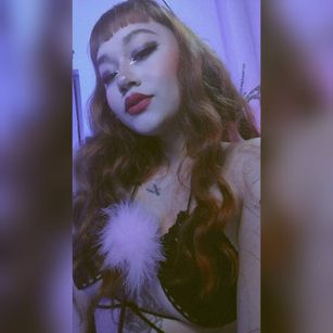 VICTORIA_R98 femdom Model - VICTORIA_R98 femdom