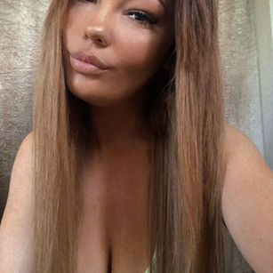 Model - Sophie Sin toys
