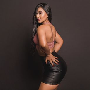 Model - Abby Marshall teen