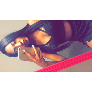 Model - blasiannbeautyy 1